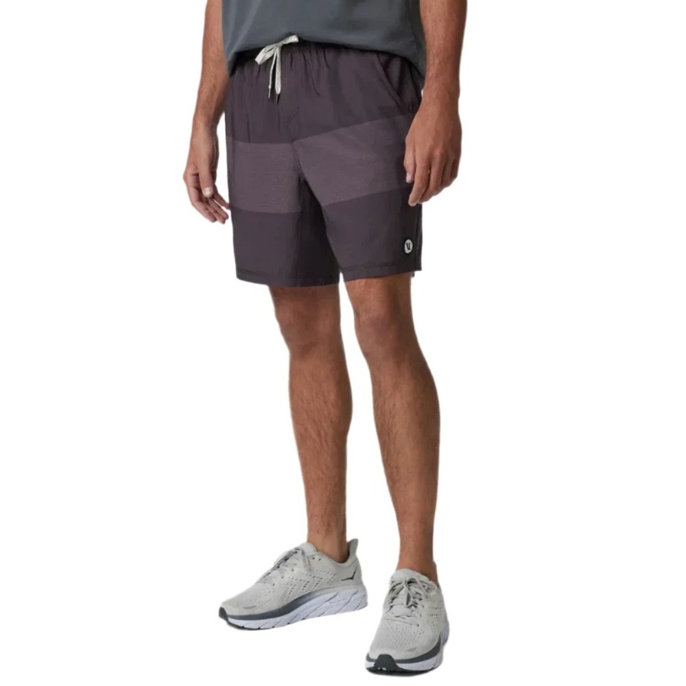 Vuori Men's Kore Shorts Sangria Texture Block Athletic Activewear 7.5" Large